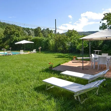 3 Bedroom Amazing In Citt Di Castello Pg Casa vacanze