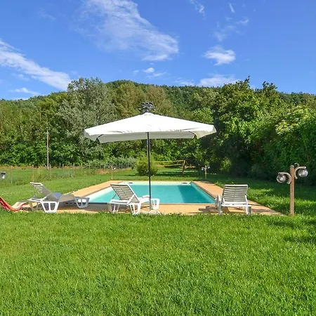 3 Bedroom Amazing In Citt Di Castello Pg Сasa de vacaciones Lugnano