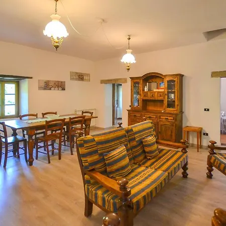 3 Bedroom Amazing In Citt Di Castello Pg Lugnano