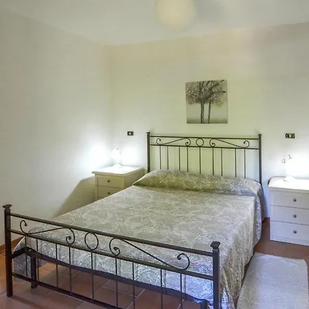 3 Bedroom Amazing In Citt Di Castello Pg