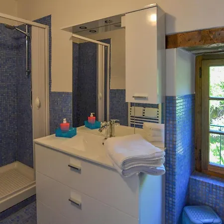 Сasa de vacaciones 3 Bedroom Amazing In Citt Di Castello Pg Lugnano